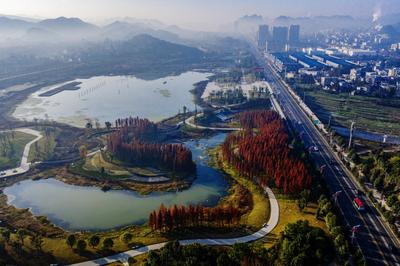 聚焦目標(biāo) 落實(shí)部署 甕安經(jīng)開區(qū)展現(xiàn)新風(fēng)貌